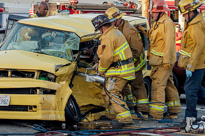 Photos Bad Car Accident In Gardena California April 27 2016